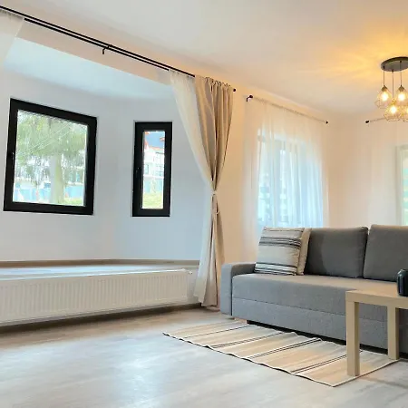 Apartment Cosy&minimalistic - Haret Building Sinaia