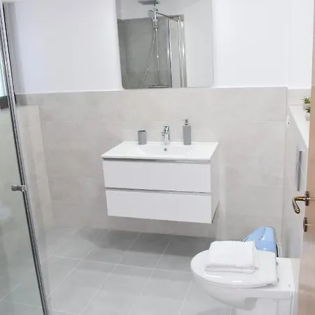 Cosy&minimalistic - Haret Building Apartment