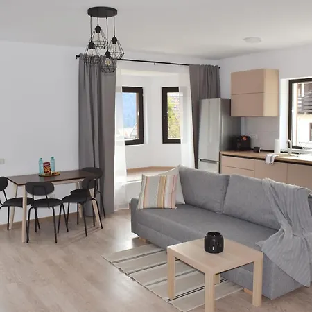 Cosy&minimalistic - Haret Building Apartment *
